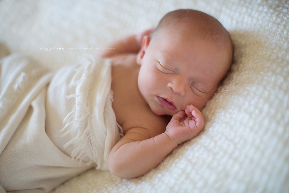 Reed Organic Newborn | Atlanta Newborn Photography | Corey Johnson Photography_0003